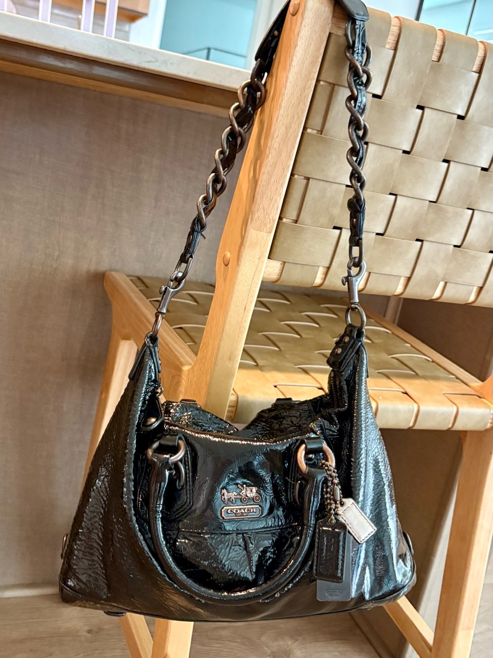 Coach Black Patent Leather Shoulder Bag with Chain-Link Strap - Picture 4 of 10